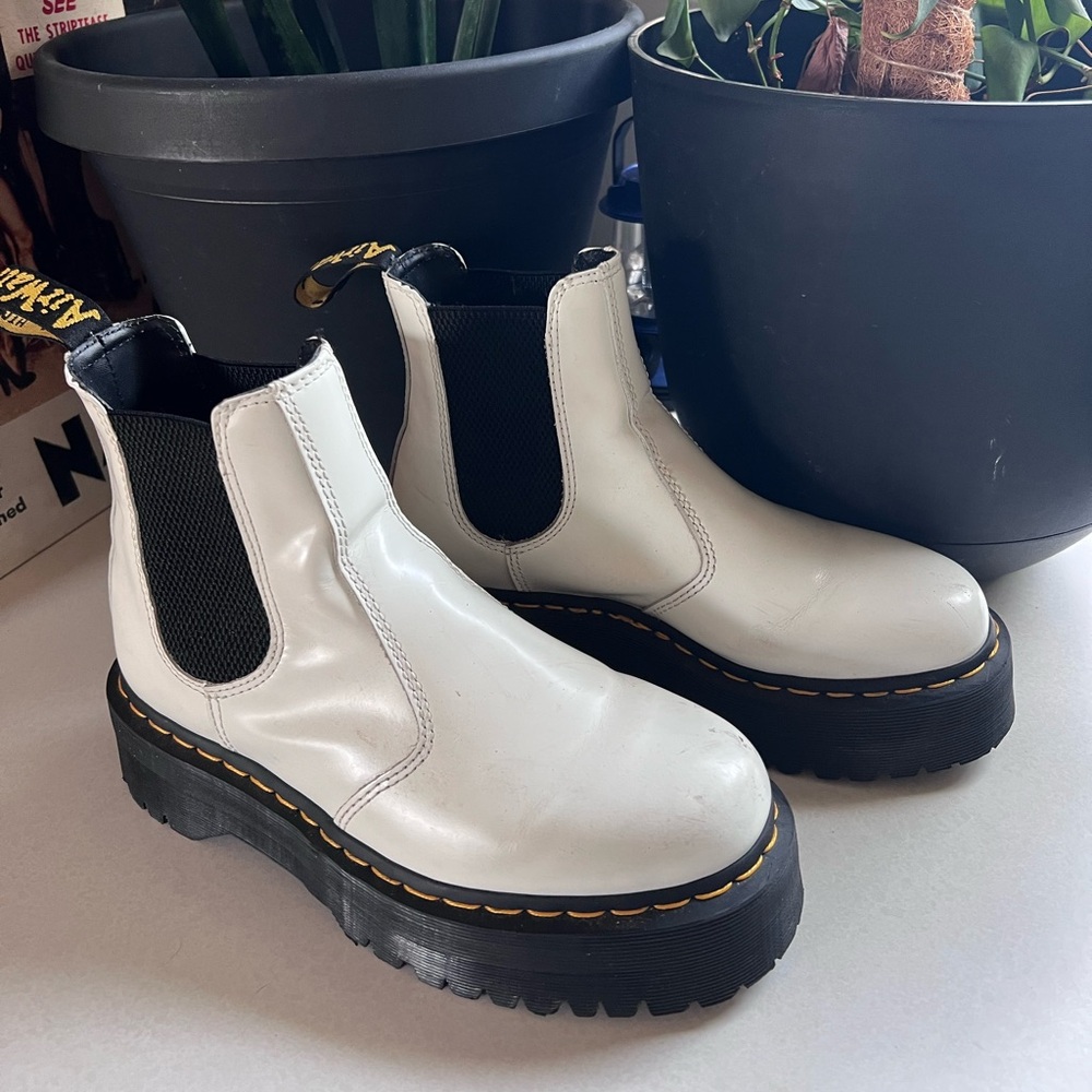 Dr. Martens 2976 QUAD White Boots US M 8 / US L 9